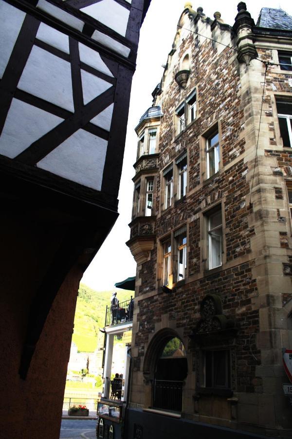 Moselunion - Aparthotel Landsknecht Cochem Exterior foto